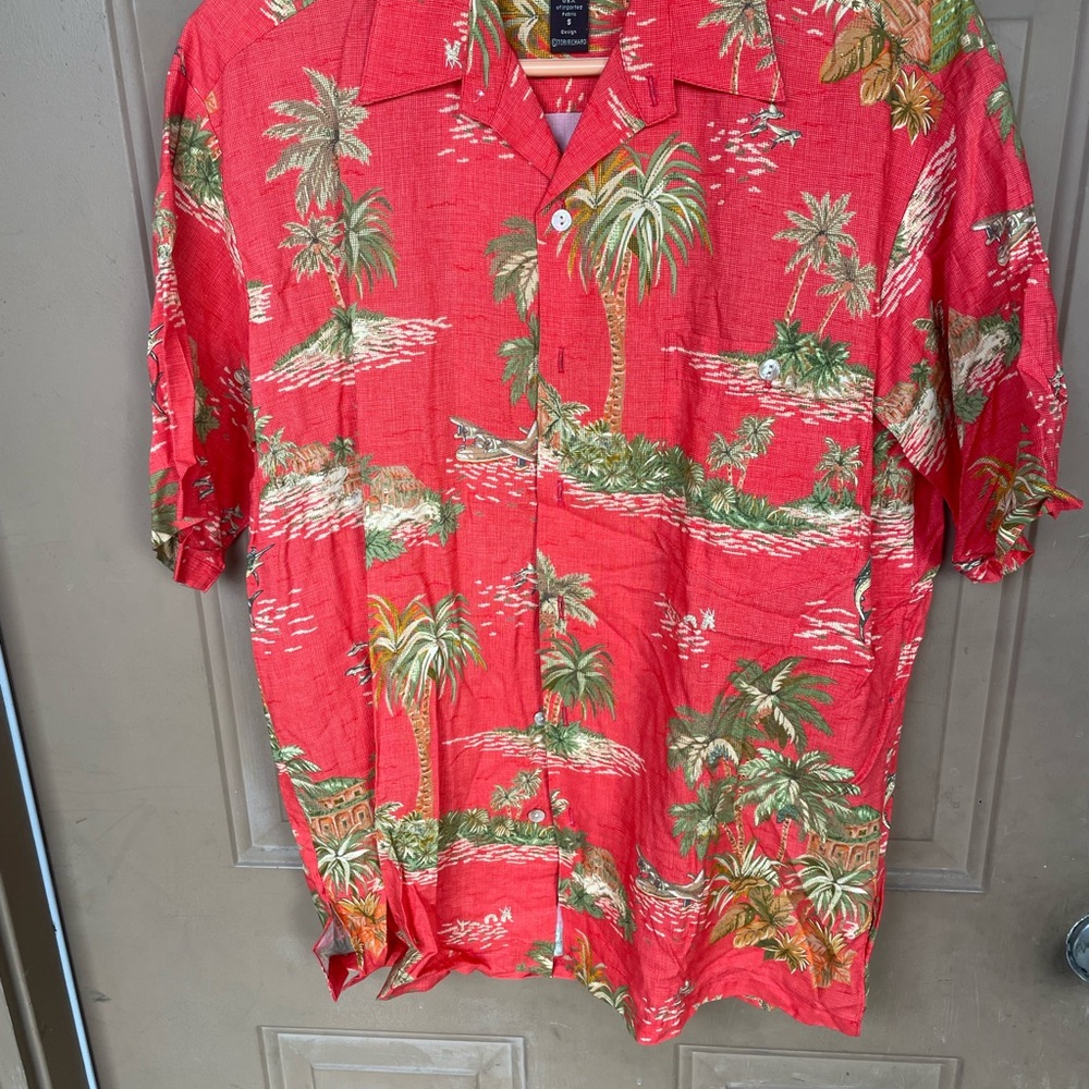 Tori Richard women’s Hawaii shirt sz small